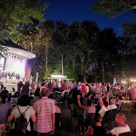 Kuestenwind Alojamento de Acomodação e Pequeno-almoço Butjadingen